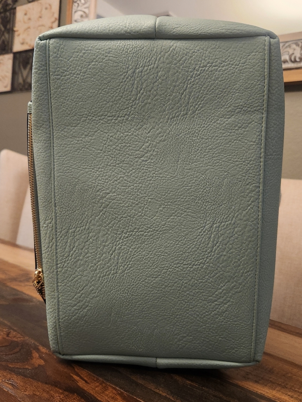 Poppy & Peonies Mint Green Pebbled Tote with Gold Hardware - Picture 11 of 16